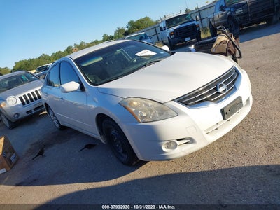 Nissan Altima 2011