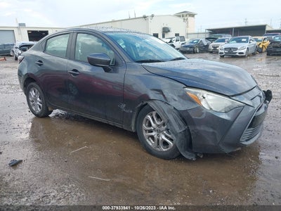 Scion Ia 2016