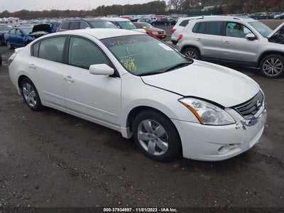 Nissan Altima 2011