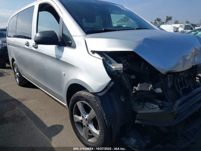 Mercedes-benz Metris 2017