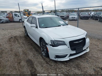 Chrysler 300 2018