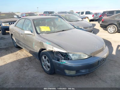 Lexus Es 300 luxury sport sdn 1997
