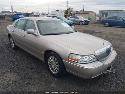 Lincoln Town car 2003