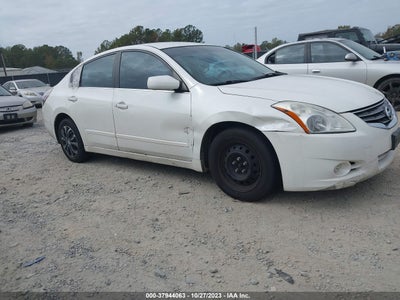 Nissan Altima 2012