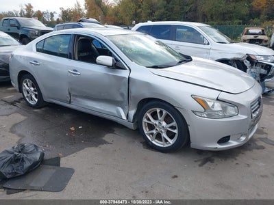 Nissan Maxima 2014