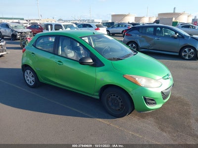 Mazda 2 2011