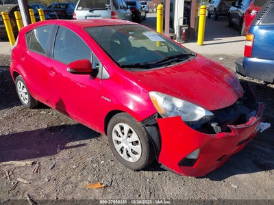 Toyota Prius c 2012