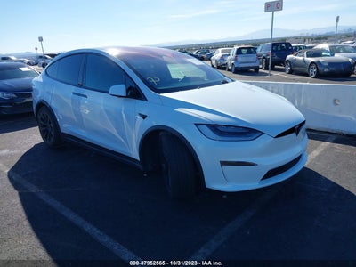 Tesla Model x 2023