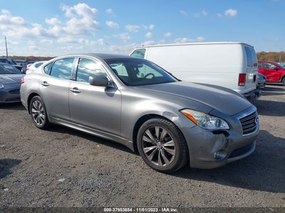 Infiniti M37 2013