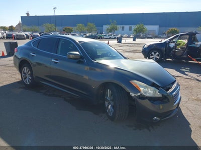 Infiniti M37 2013