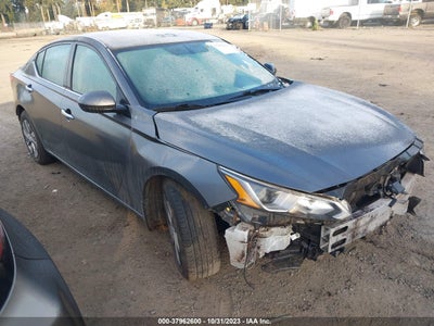 Nissan Altima 2019