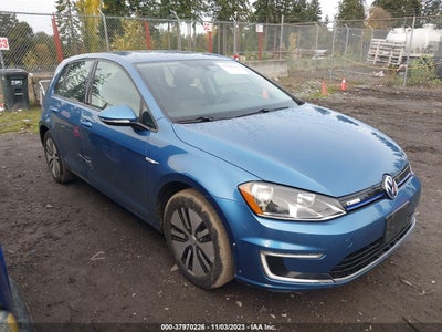 Volkswagen E-Golf 2016