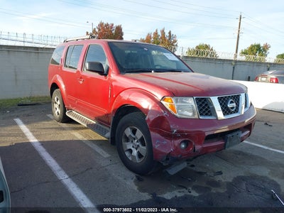 Nissan Pathfinder 2005
