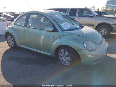 VOLKSWAGEN NEW BEETLE COUPE 2009