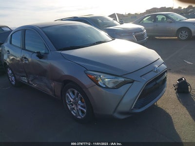 Scion Ia 2016