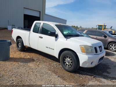 Nissan Titan 2005