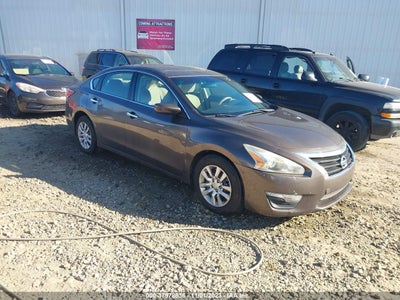 Nissan Altima 2015