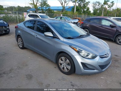 Hyundai Elantra 2016