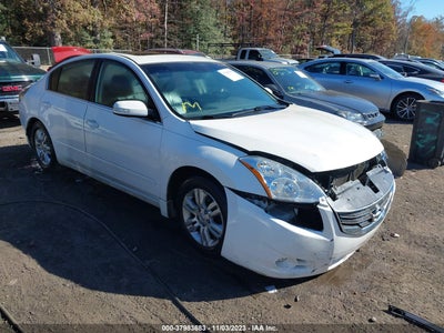 Nissan Altima 2010