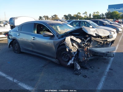 Nissan Altima 2015