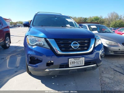 Nissan Pathfinder 2018