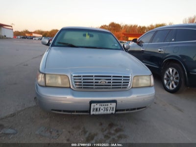 Ford Crown victoria 2001