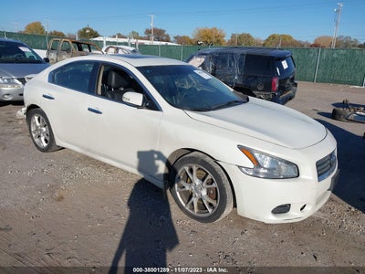 Nissan Maxima 2013