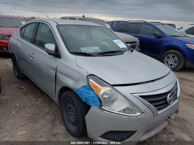 Nissan Versa 2018
