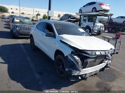 Mercedes-benz Gla-class 2015