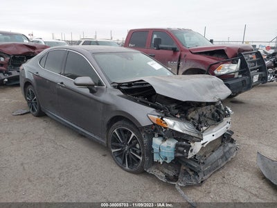 Toyota Camry 2019