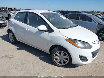 Mazda 2 2013