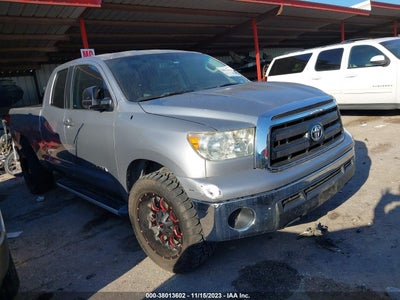 Toyota Tundra 2011