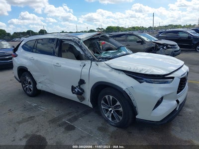 Toyota Highlander 2021