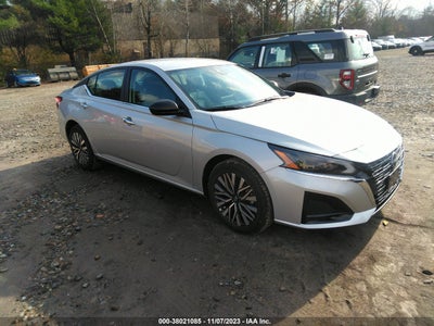 Nissan Altima 2024