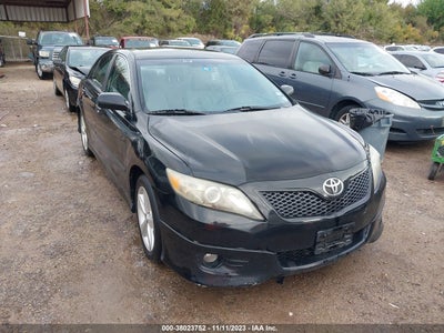 Toyota Camry 2011