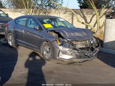 Hyundai Elantra 2020