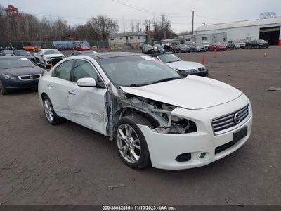 Nissan Maxima 2014