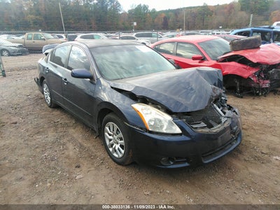 Nissan Altima 2012