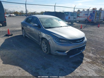 Chrysler 200 2016
