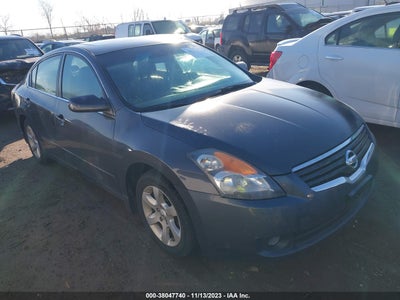 Nissan Altima 2009