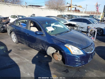 Nissan Altima 2010