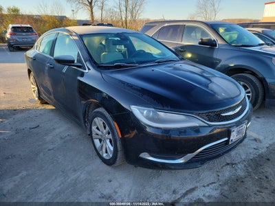 Chrysler 200 2016