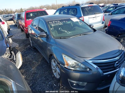NISSAN ALTIMA 2015