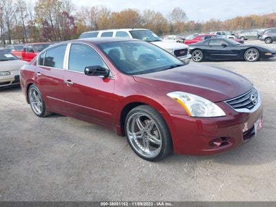 Nissan Altima 2010