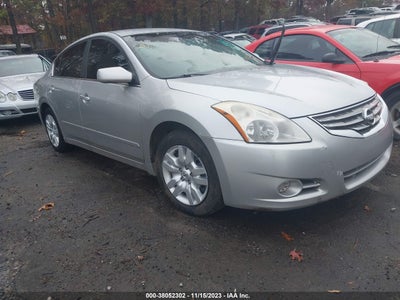 Nissan Altima 2012
