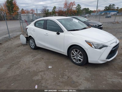 Toyota Yaris ia 2017