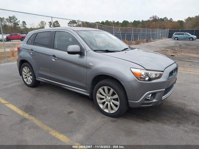 Mitsubishi Outlander sport 2011