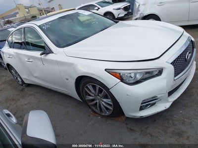Infiniti Q50 2015