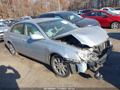 Toyota Avalon 2005