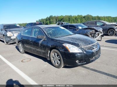Nissan Altima 2012